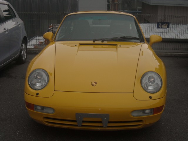 993